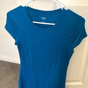 NWOT Never Worn Express Fitted Tee